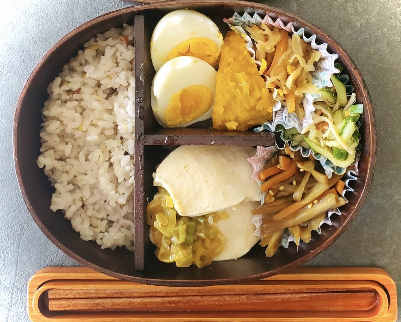 彩りよく栄養バランスもバッチリな食事例