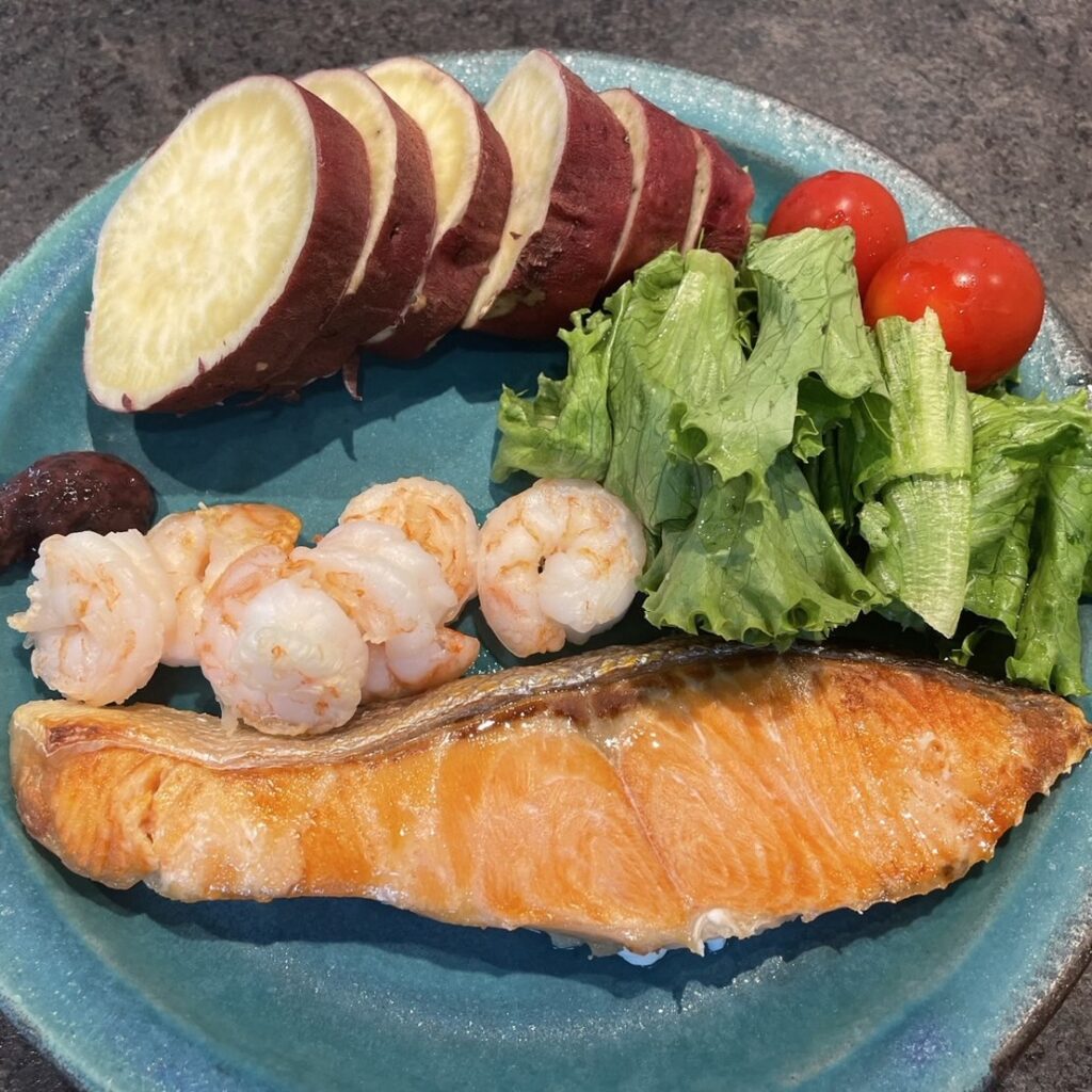 たんぱく質と糖質、お野菜とバランスがとても良い食事例