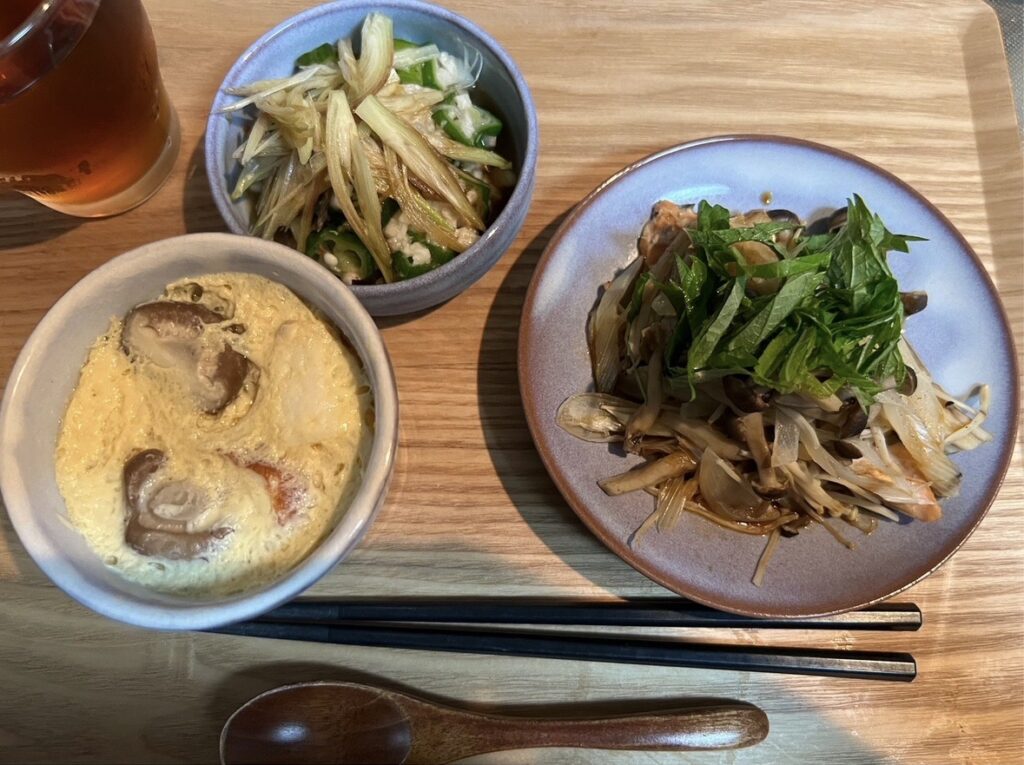 「茶碗蒸し」はタンパク質を豊富にとれ、椎茸を入れると食物繊維も豊富に
