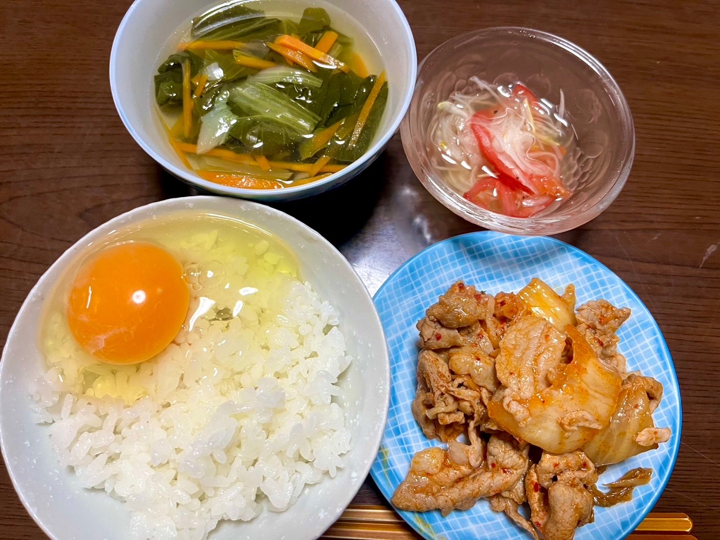 一汁三菜を意識する事で、栄養バランス良くお食事を摂る事が出来ます
