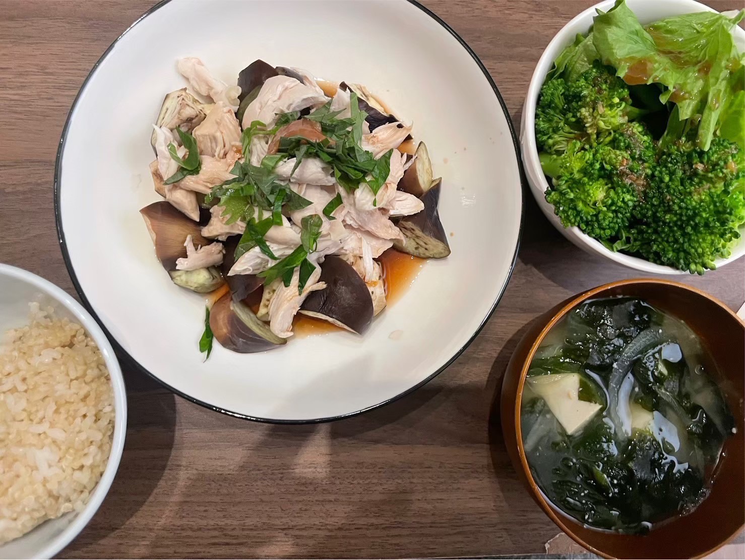 蒸し鶏・茄子・大葉でサッパリ夏に食べたいダイエットヘルシーおかず