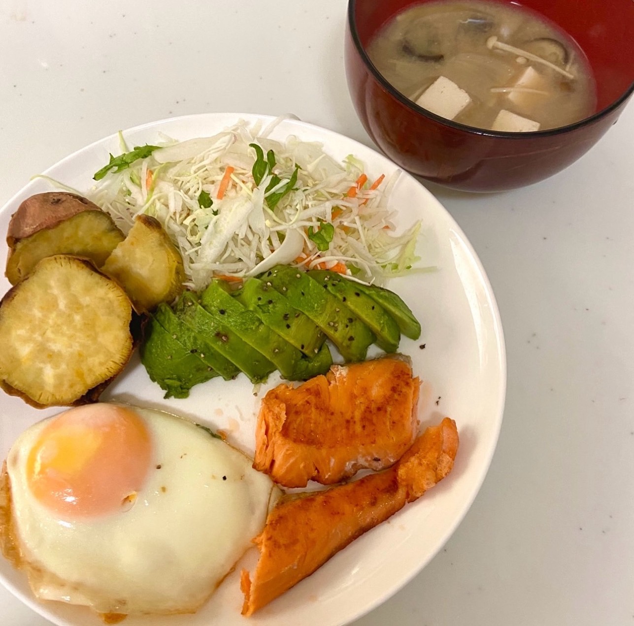 さつまいもは低GI！食物繊維やカリウムが豊富で便秘改善・浮腫み解消などに効果的