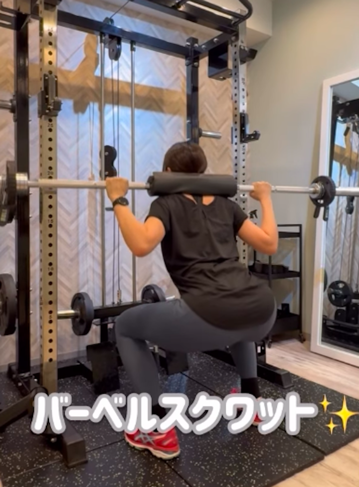 スクワットの素晴らしい効果は正しいフォームで/大濠公園女性専用パーソナルジム