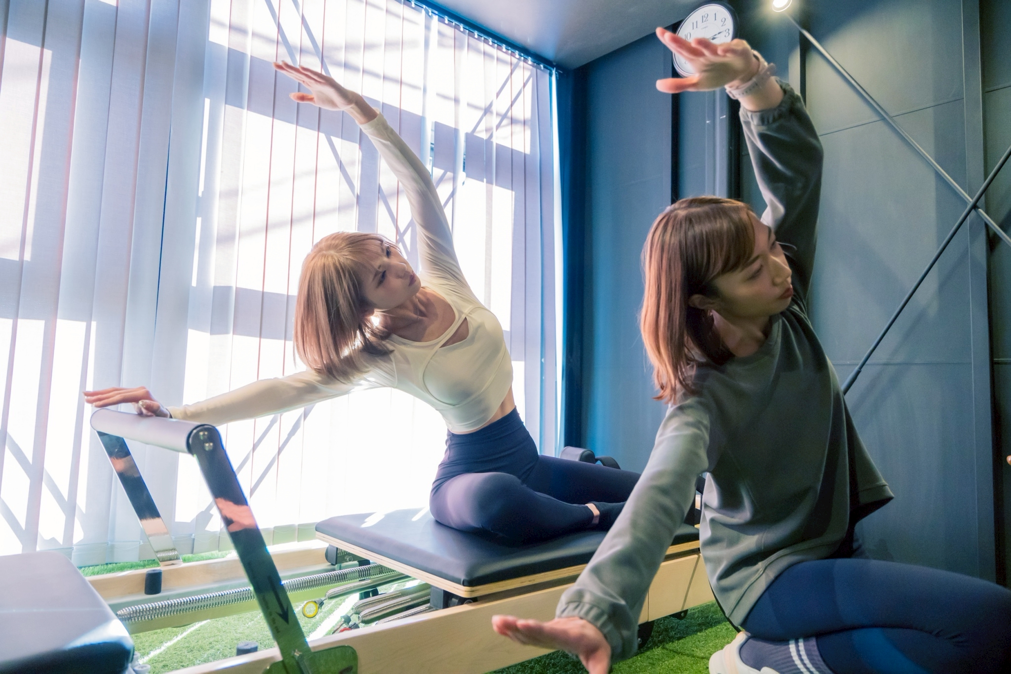 くびれを作る「ねじり」/大橋ピラティス
