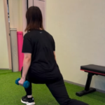 太もも引き締め効果抜群のバックランジ/大濠公園パーソナルジム