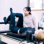 O脚改善で夏の美脚準備:姪浜ピラティス