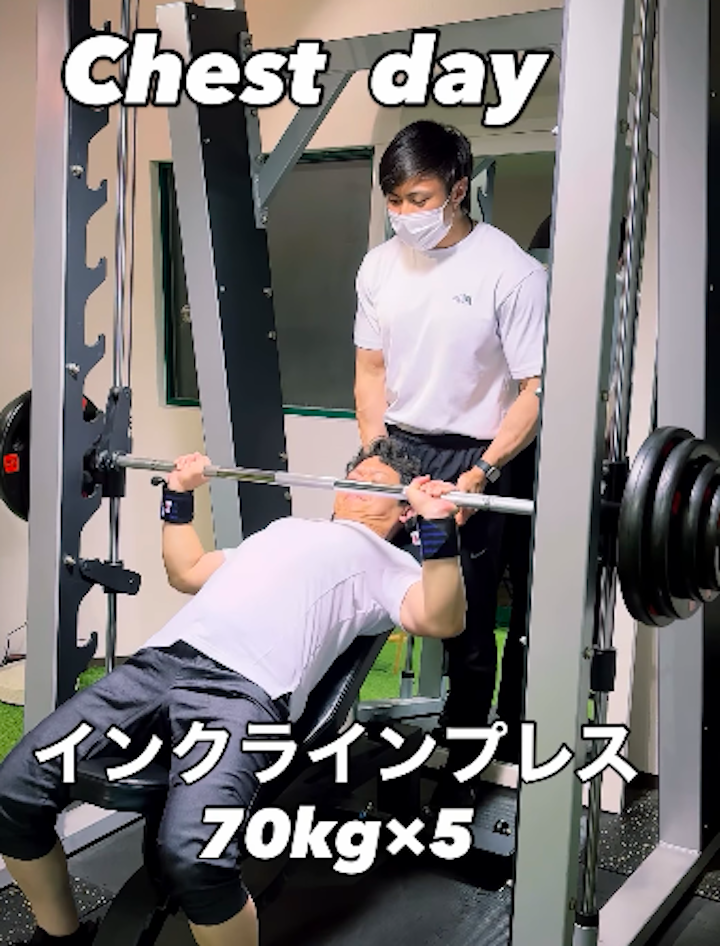 お客様のベンチ強化胸トレメニュー/箱崎パーソナルジム