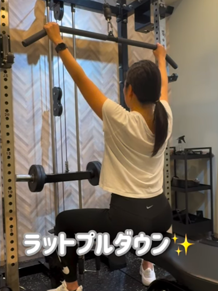 高宮パーソナルジム_引き締まった綺麗な背中で夏をもっと楽しみましょう